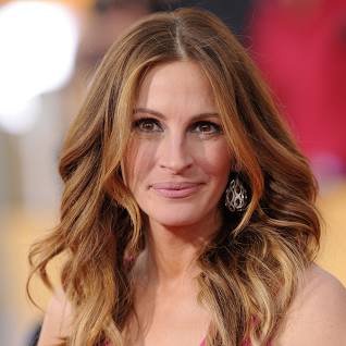 Julia Roberts
