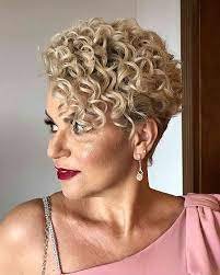 Simple Curly Pixie concert hairstyle